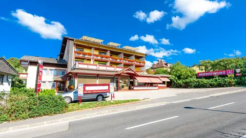 Gasthof Menüwirt — Straßenansicht